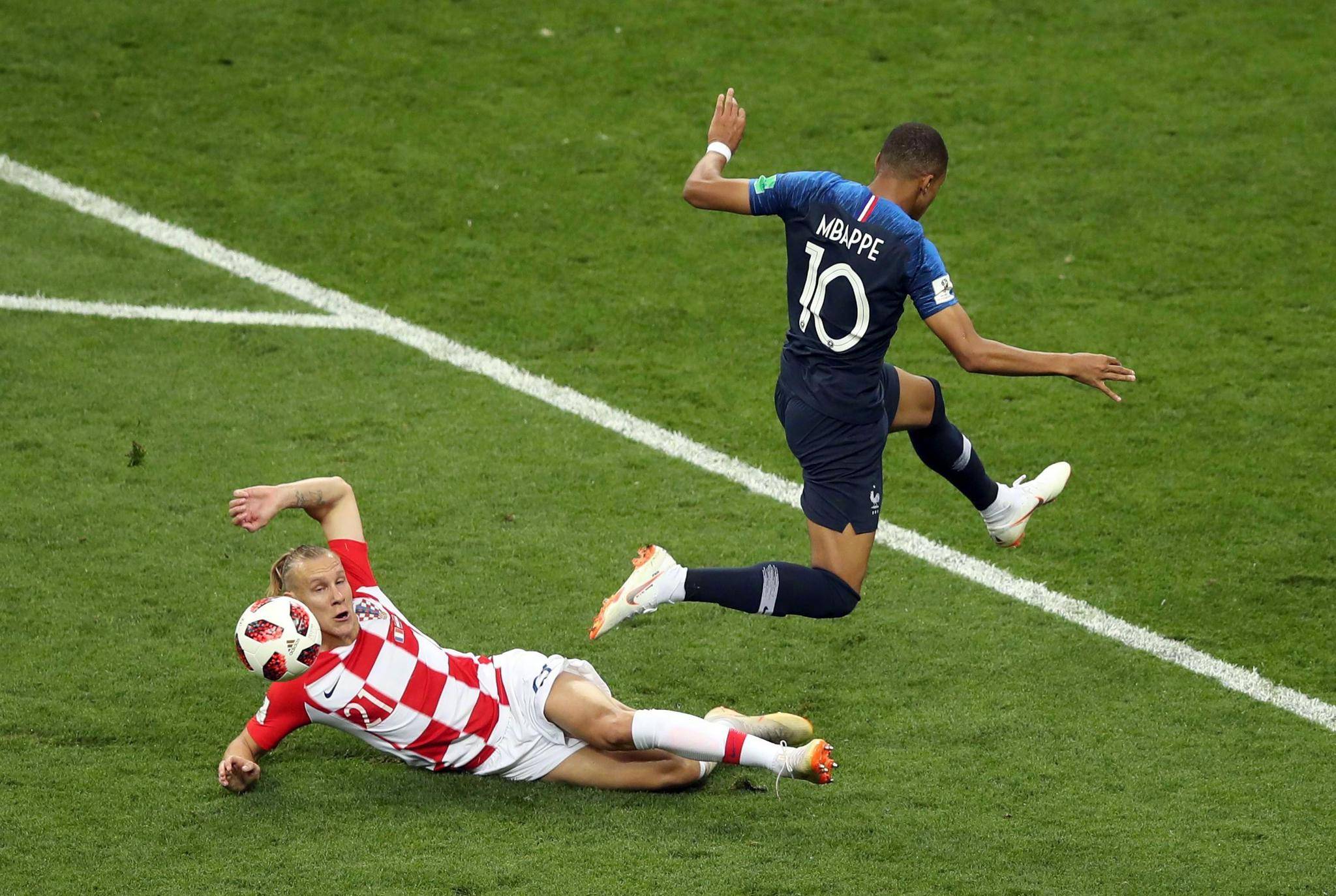 万博max官网-克罗地亚+1